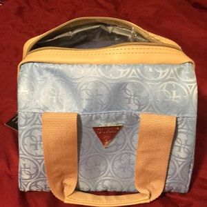guess insulated lunch bag